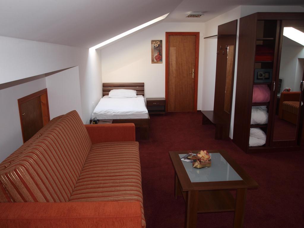 Hotel Orion Ivanec Szoba fotó